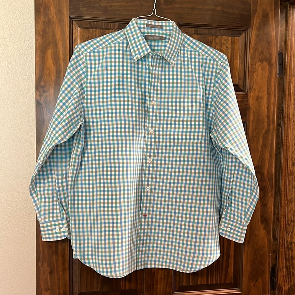 Men’s long sleeve button down shirt